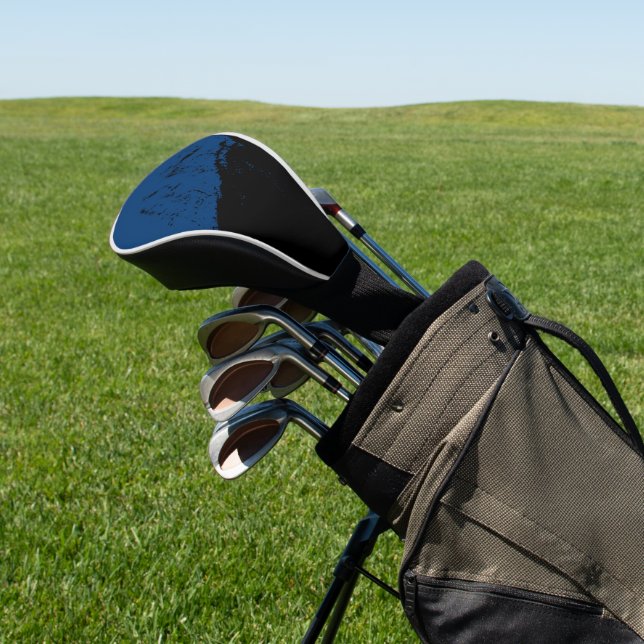 Brushstroke 8 golf head cover (In Situ)