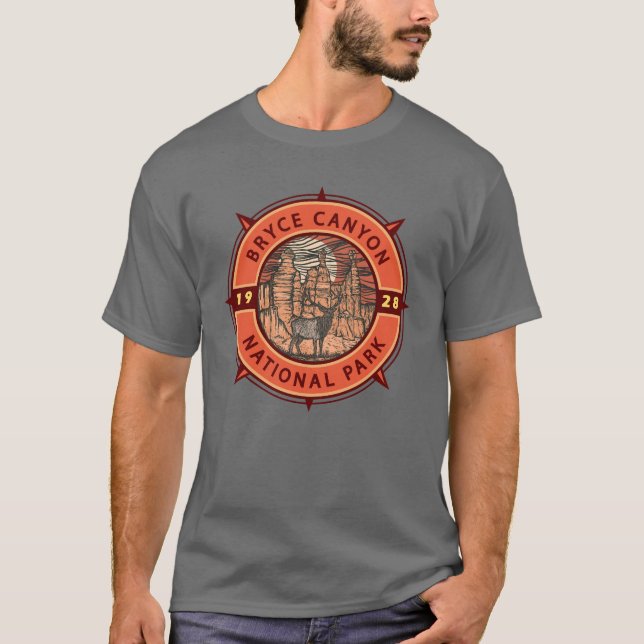 Bryce Canyon National Park Elk Retro Compass  T-Shirt (Front)
