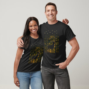 Buck Hunting USA Camouflage Patriotic Outdoor T-Shirt