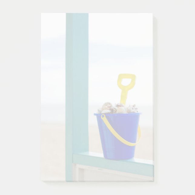 Bucket Filled With Seashells Post-it Notes (Front)
