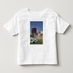 Buckingham Fountain located in Grant Park, Toddler T-Shirt