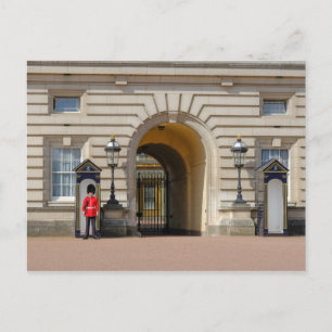 Buckingham Palace, London UK Postcard