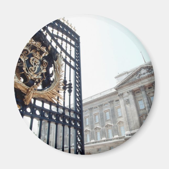 Buckingham Palace Magnet (Front)