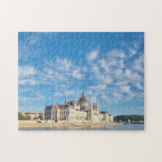 Budapest Parliament Building view puzzle (Horizontal)