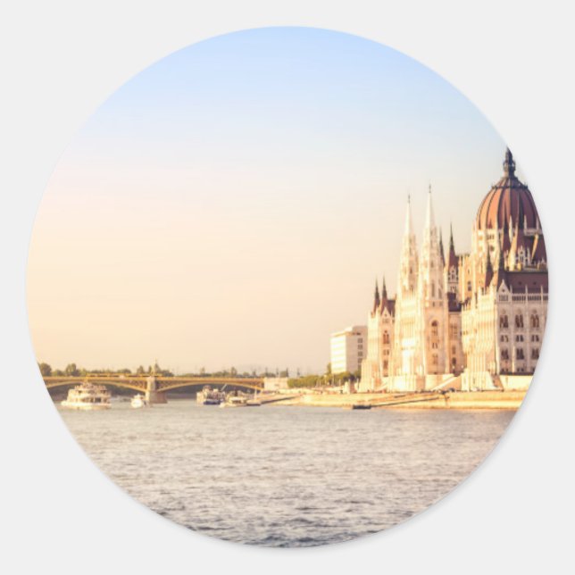 Budapest parliament classic round sticker (Front)