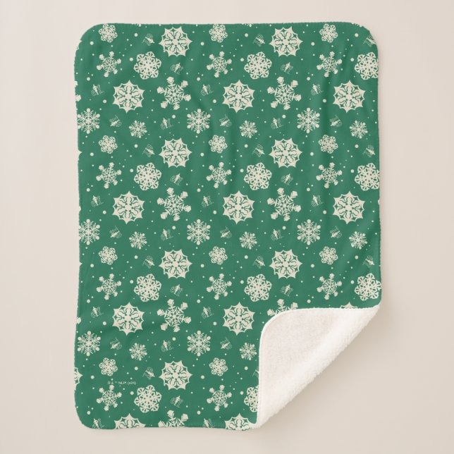 Buddy the Elf Snowflake Pattern Sherpa Blanket (Front)
