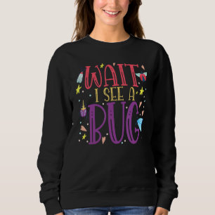 Bug Insect For Entomologists And Bug Hunters Appar Sweatshirt