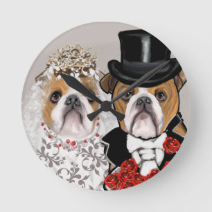 Bulldog round clock