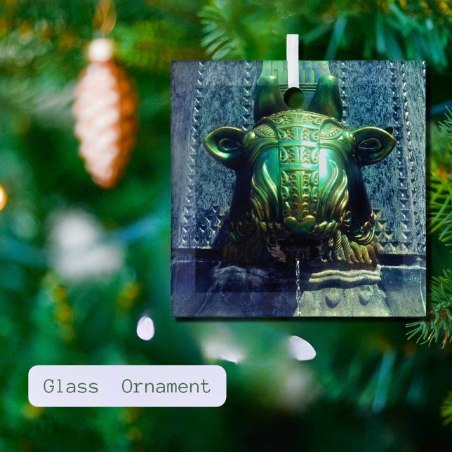 bull's head fountain  glass tree decoration (Creator Uploaded)