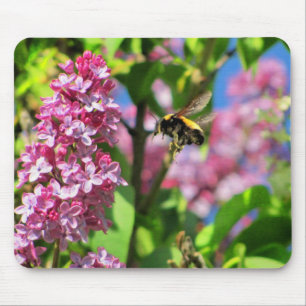 Bumble Bee Landng on Lilacs Mouse Pad