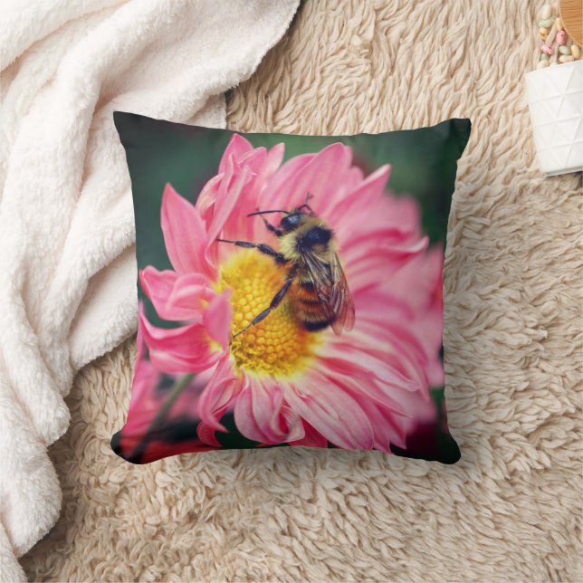 Bumble Bee On Pink Daisy Flower 2   Cushion (Blanket)