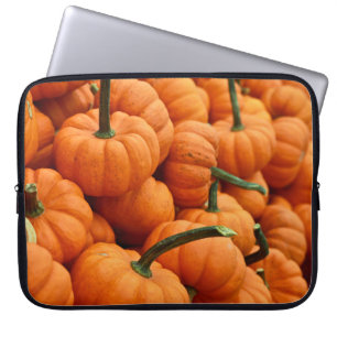 BUNCH OF PUMPKIN LAPTOP SLEEVE