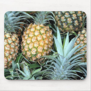 Bunch of Tropical Hawaiian Pineapples Mouse Pad