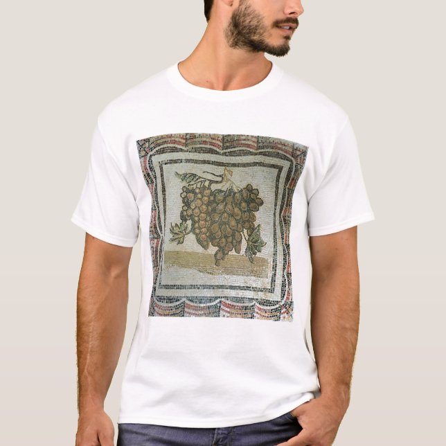Bunch of white grapes, Roman mosaic T-Shirt (Front)