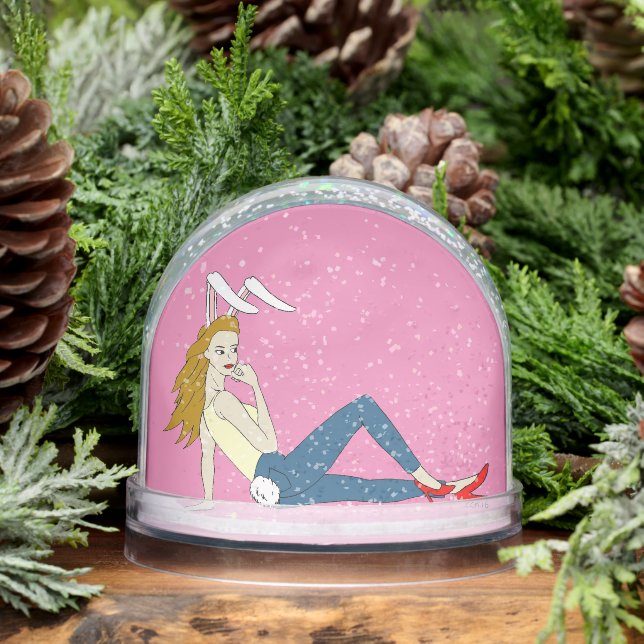 bunnygirl    snowglobe (Winter)