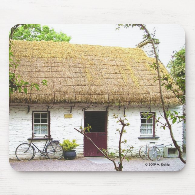 Bunratty Ireland Cottage Mouse Pad (Front)