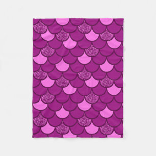Burgundy fish scale pattern with glitter effect fleece blanket
