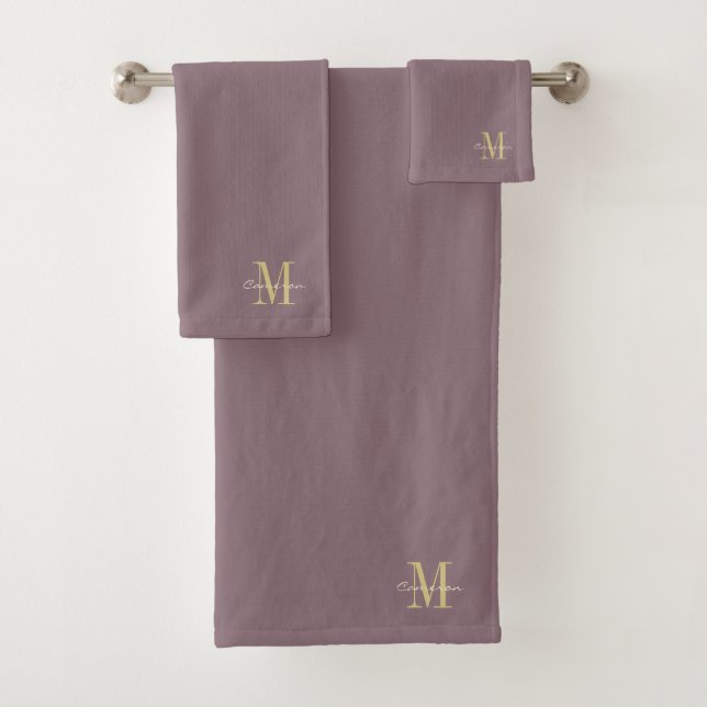  Burgundy Gold Initial and Name Personalised Bath Towel Set (Insitu)