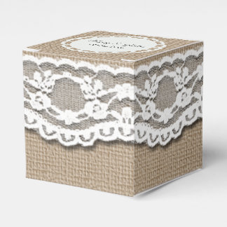 Burlap and Lace Art Favour Box