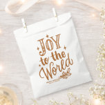 Burnt Orange Joy to the World Christmas Lettering Favour Bag<br><div class="desc">Add a festive finishing touch to your holiday celebration with this "Joy to the World" favor bag. The hand-lettered chalkboard-inspired design gives it a rustic yet modern look. Text color options allow you to match your event décor effortlessly. Great for Christmas events, winter weddings, or holiday business giveaways. A charming...</div>