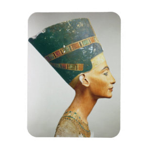 Bust of Queen Nefertiti, side view, from the studi Magnet