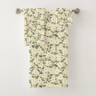 Butter Yellow Cream Modern Farmhouse Daisy Pattern Bath Towel Set