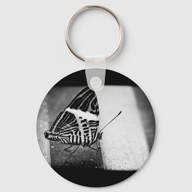 butterfly crossing key ring (Front)