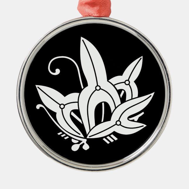 Butterfly-shaped arrowhead metal tree decoration (Front)