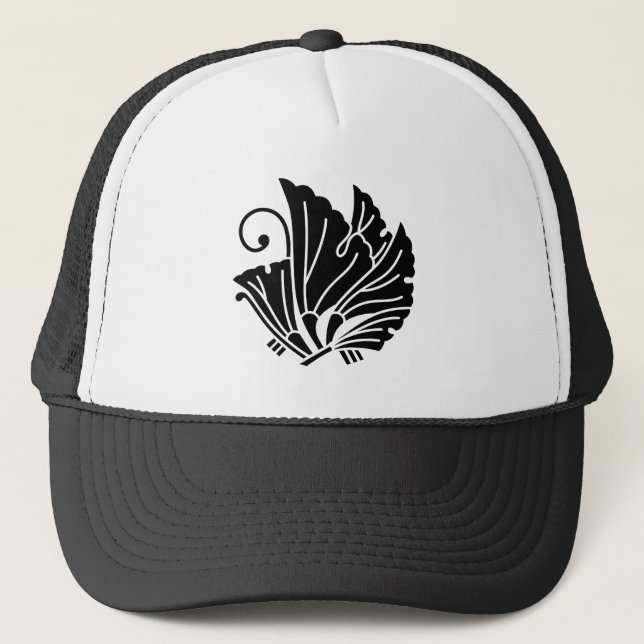 Butterfly-shaped ginkgo leaves trucker hat (Front)