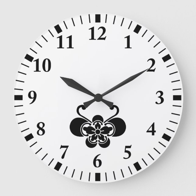 Butterfly-shaped Goka Large Clock (Front)
