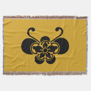 Butterfly-shaped goka throw blanket