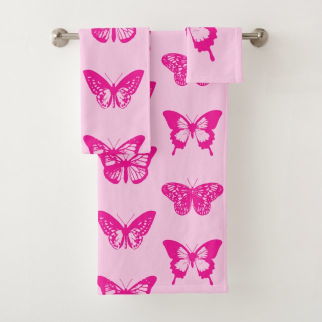 Butterfly sketch, light pink and fuchsia bath towel set (Insitu)