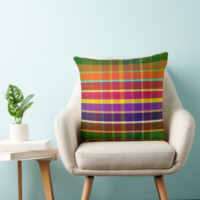 Buzzing Plaid SF Cushion (Chair)