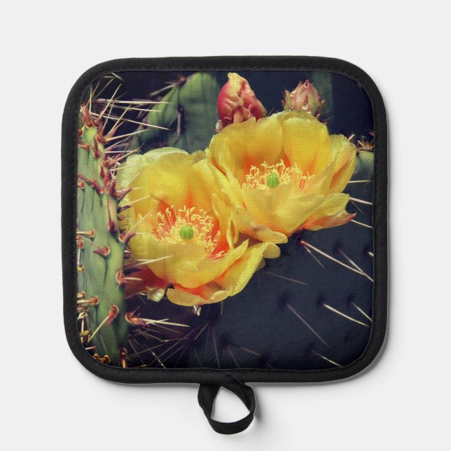 Cactus Roses Pot Holder (Front)