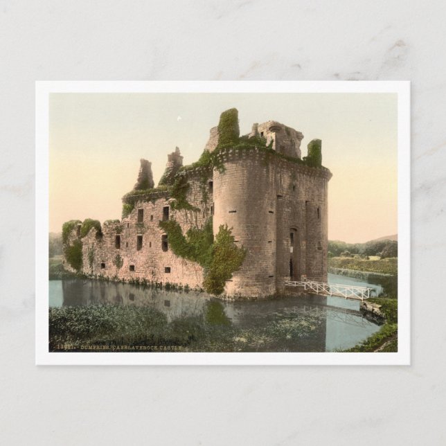 Caerlaverock Castle, Dumfries, Scotland Postcard (Front)