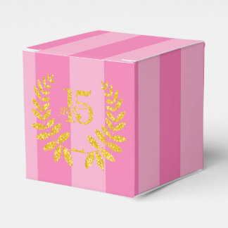 Caja cubo para recuerdo de 15 años favour box