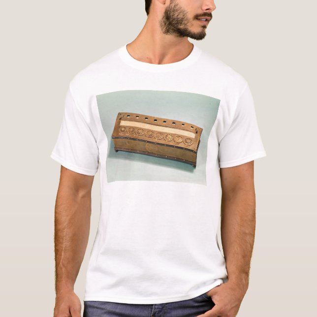 Calculating machine invented by Blaise Pascal T-Shirt (Front)