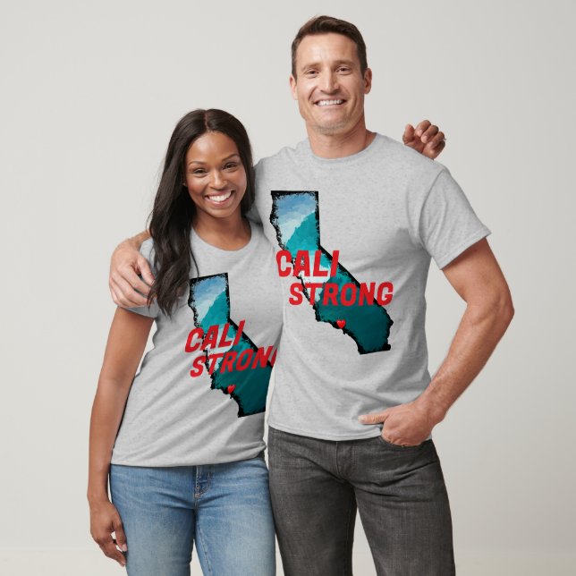 CALI STRONG Red Blk CA Outline Ocean Solid Heart T-Shirt (Unisex)