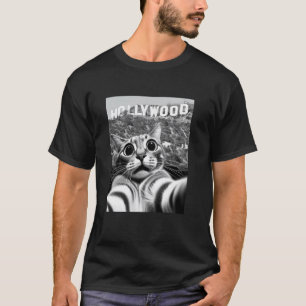 California Cat taking Selfie at Hollywood Sign Cat T-Shirt