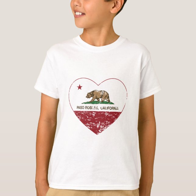 california flag paso robles heart distressed T-Shirt (Front)