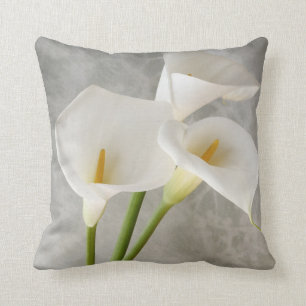 Calla lilies cushion