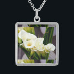 calla lily necklace<br><div class="desc">beautiful white calla lilies</div>