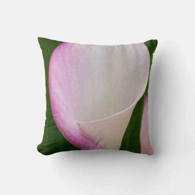 Calla Pano Cushion (Front)
