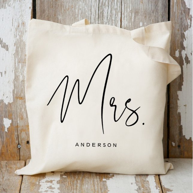 Calligraphy Mrs. Bride to Be Tote Bag (Creator Uploaded)