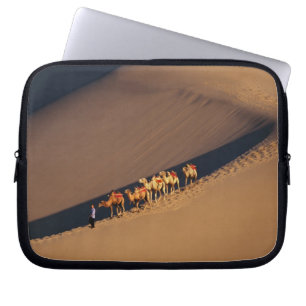 Camel caravan on the desert, Dunhuang, Gansu Laptop Sleeve