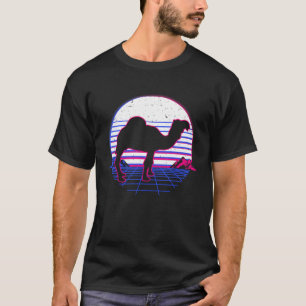 Camel Retro Vintage Sunset 70s 80s 90s Retrowave T-Shirt