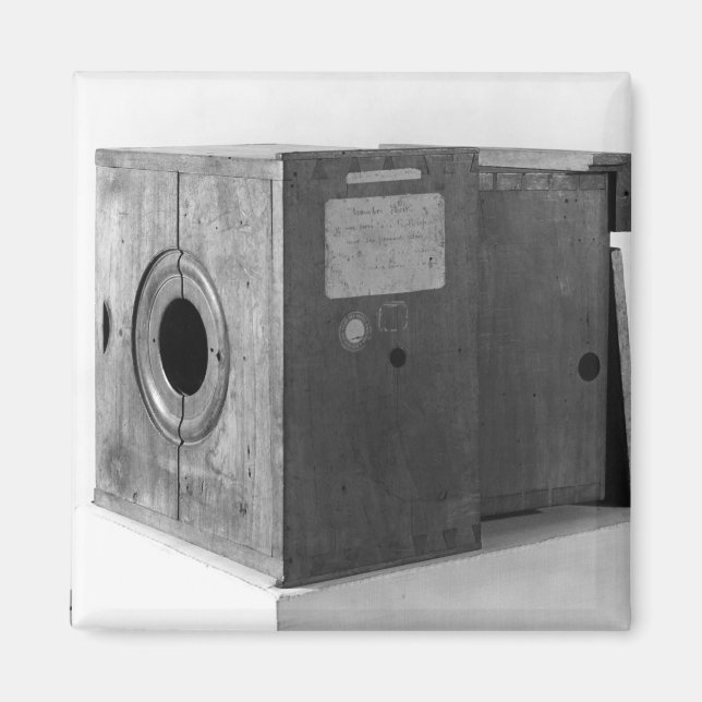 Camera of Joseph Nicephore Niepce, c.1816-22 Magnet (Front)