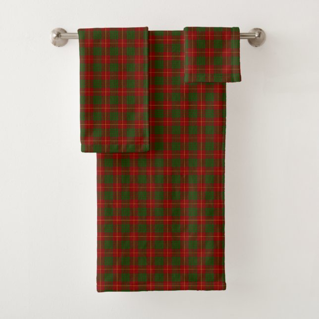Cameron tartan red green plaid bath towel set (Insitu)