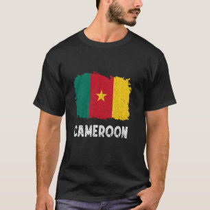 Cameroon Flag Vintage Cameroonian Roots Cameroonia T-Shirt