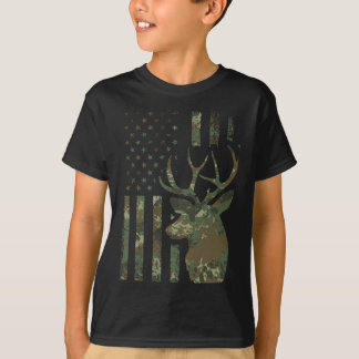 Camo American Flag Buck Hunting Gift for Elk Deer  T-Shirt